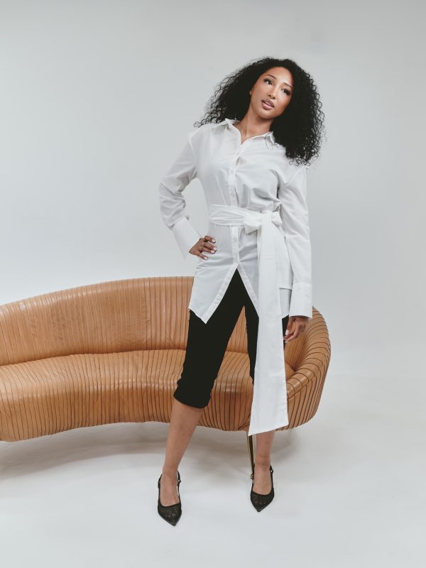 Chemise longue à ceinture — Blanc